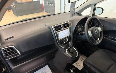 Toyota Ractis II, 2011 год, 1 009 000 рублей, 13 фотография