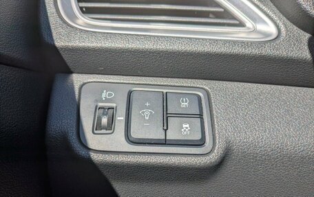 Hyundai Solaris II рестайлинг, 2022 год, 1 665 000 рублей, 4 фотография
