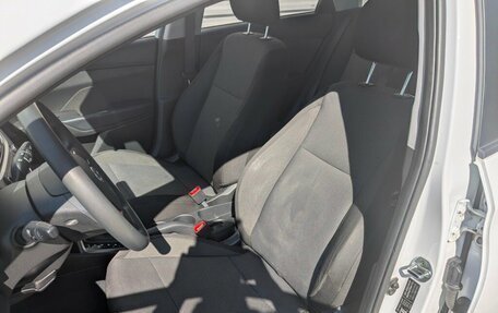 Hyundai Solaris II рестайлинг, 2022 год, 1 665 000 рублей, 15 фотография