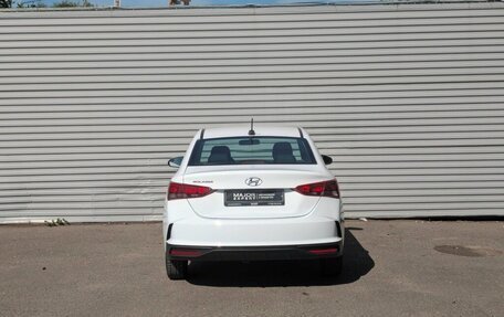 Hyundai Solaris II рестайлинг, 2022 год, 1 665 000 рублей, 11 фотография