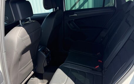 Volkswagen Tiguan II, 2021 год, 4 200 000 рублей, 10 фотография