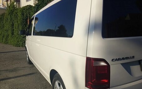 Volkswagen Caravelle T6 рестайлинг, 2018 год, 2 550 000 рублей, 14 фотография
