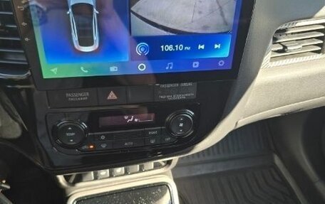 Mitsubishi Outlander III рестайлинг 3, 2018 год, 2 100 000 рублей, 16 фотография