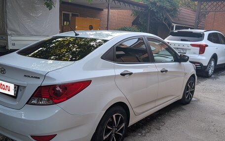Hyundai Solaris II рестайлинг, 2012 год, 980 000 рублей, 6 фотография