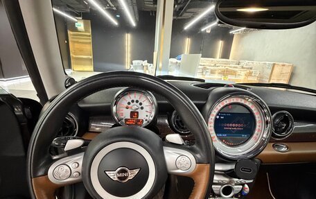 MINI Hatch, 2010 год, 1 500 000 рублей, 18 фотография