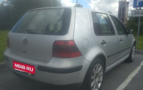 Volkswagen Golf IV, 2001 год, 157 000 рублей, 3 фотография