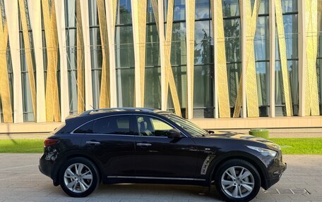 Infiniti FX II, 2013 год, 2 249 000 рублей, 7 фотография