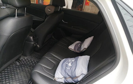 Hyundai Elantra, 2023 год, 1 500 007 рублей, 8 фотография