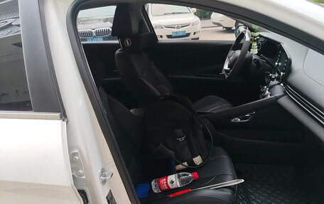 Hyundai Elantra, 2023 год, 1 500 007 рублей, 7 фотография