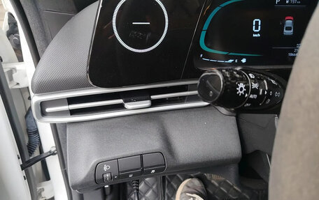 Hyundai Elantra, 2023 год, 1 500 007 рублей, 12 фотография