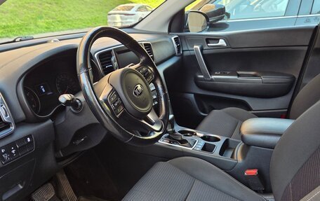 KIA Sportage IV рестайлинг, 2018 год, 1 890 000 рублей, 12 фотография