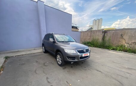 Volkswagen Touareg III, 2008 год, 800 000 рублей, 6 фотография