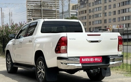 Toyota Hilux VIII, 2016 год, 2 900 000 рублей, 5 фотография