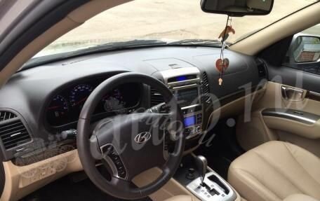 Hyundai Santa Fe III рестайлинг, 2011 год, 1 400 000 рублей, 2 фотография
