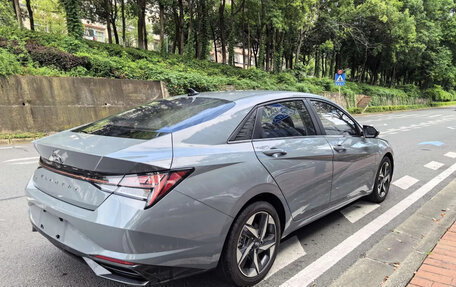 Hyundai Elantra, 2022 год, 1 300 007 рублей, 2 фотография