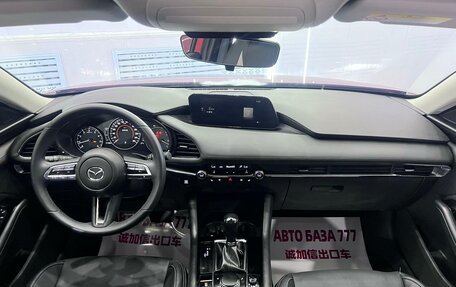 Mazda 3, 2022 год, 1 405 000 рублей, 11 фотография