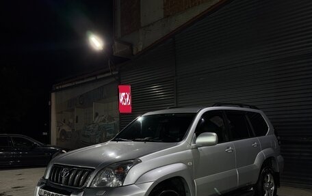 Toyota Land Cruiser Prado 120 рестайлинг, 2008 год, 2 100 000 рублей, 1 фотография