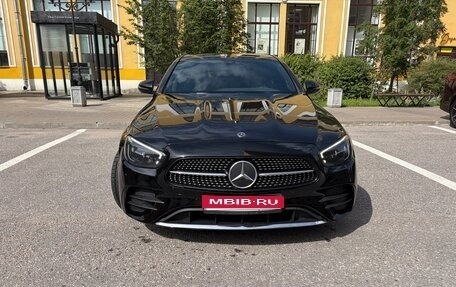 Mercedes-Benz E-Класс, 2021 год, 2 950 000 рублей, 1 фотография