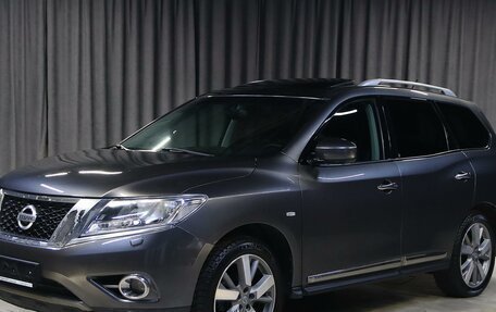 Nissan Pathfinder, 2016 год, 1 499 000 рублей, 1 фотография