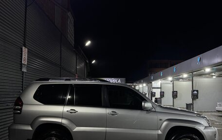 Toyota Land Cruiser Prado 120 рестайлинг, 2008 год, 2 100 000 рублей, 4 фотография