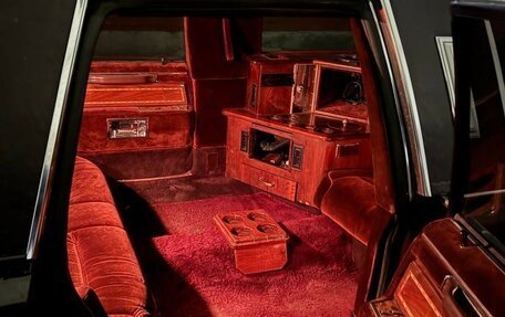 Lincoln Town Car II, 1988 год, 1 200 000 рублей, 9 фотография