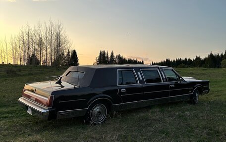 Lincoln Town Car II, 1988 год, 1 200 000 рублей, 15 фотография
