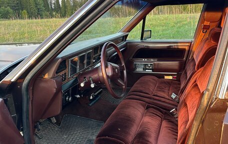Lincoln Town Car II, 1988 год, 1 200 000 рублей, 18 фотография