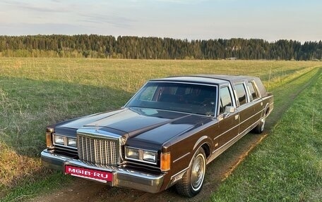 Lincoln Town Car II, 1988 год, 1 200 000 рублей, 22 фотография