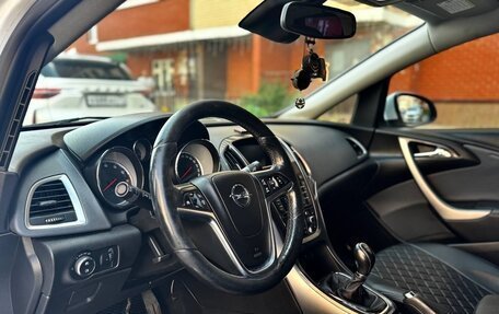 Opel Astra J, 2013 год, 630 000 рублей, 14 фотография