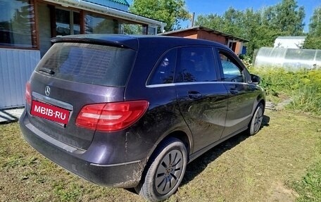 Mercedes-Benz B-Класс, 2014 год, 980 000 рублей, 3 фотография