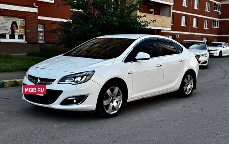 Opel Astra J, 2013 год, 630 000 рублей, 9 фотография