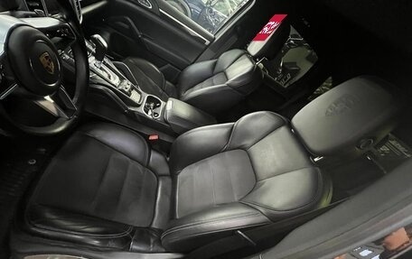 Porsche Cayenne III, 2016 год, 2 850 000 рублей, 7 фотография