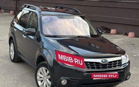Subaru Forester, 2011 год, 1 300 000 рублей, 2 фотография
