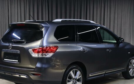 Nissan Pathfinder, 2016 год, 1 499 000 рублей, 2 фотография