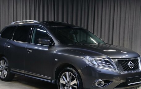 Nissan Pathfinder, 2016 год, 1 499 000 рублей, 3 фотография