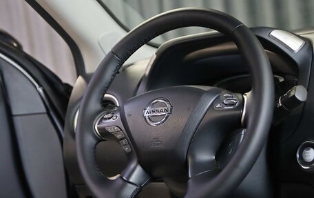 Nissan Pathfinder, 2016 год, 1 499 000 рублей, 12 фотография