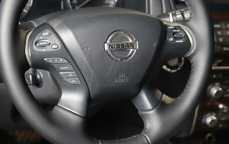 Nissan Pathfinder, 2016 год, 1 499 000 рублей, 16 фотография
