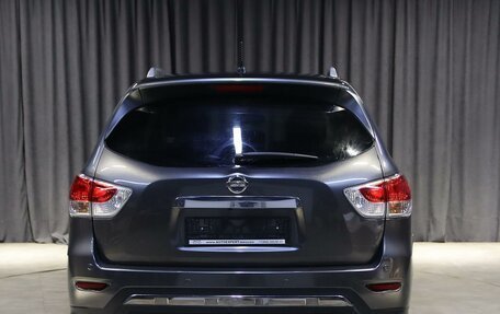 Nissan Pathfinder, 2016 год, 1 499 000 рублей, 18 фотография