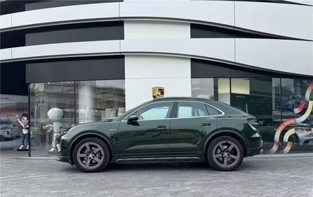 Porsche Macan, 2025 год, 15 640 000 рублей, 7 фотография