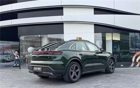 Porsche Macan, 2025 год, 15 640 000 рублей, 6 фотография