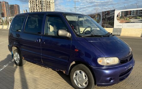 Nissan Serena I, 1998 год, 265 000 рублей, 1 фотография