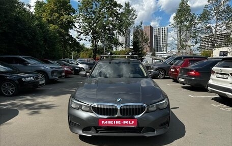 BMW 3 серия, 2020 год, 3 050 000 рублей, 3 фотография