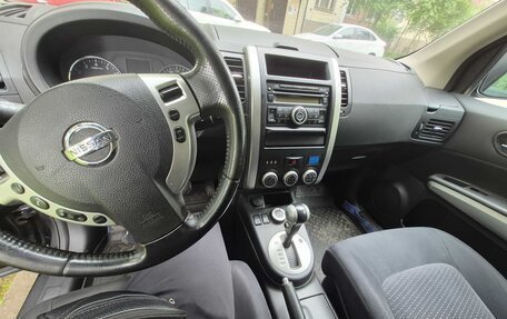 Nissan X-Trail, 2011 год, 950 000 рублей, 13 фотография