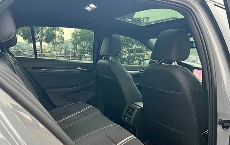 Volkswagen Golf VIII, 2023 год, 2 390 000 рублей, 9 фотография