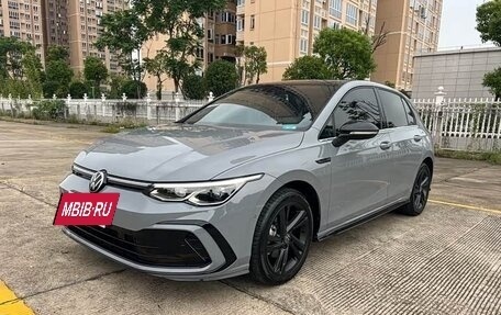 Volkswagen Golf VIII, 2023 год, 2 390 000 рублей, 3 фотография