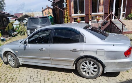 Hyundai Sonata IV рестайлинг, 2004 год, 260 000 рублей, 3 фотография