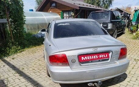 Hyundai Sonata IV рестайлинг, 2004 год, 260 000 рублей, 2 фотография