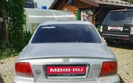 Hyundai Sonata IV рестайлинг, 2004 год, 260 000 рублей, 7 фотография