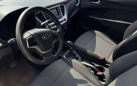 Hyundai Solaris II рестайлинг, 2019 год, 1 290 000 рублей, 5 фотография