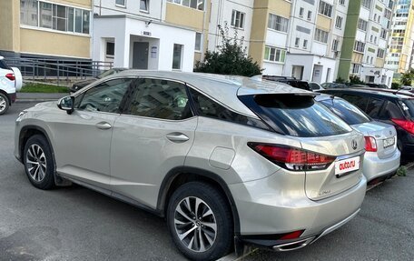 Lexus RX IV рестайлинг, 2020 год, 4 150 000 рублей, 4 фотография